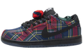 Nike x Nardwuar SB Dunk Low 'Tartan' | II1493-600