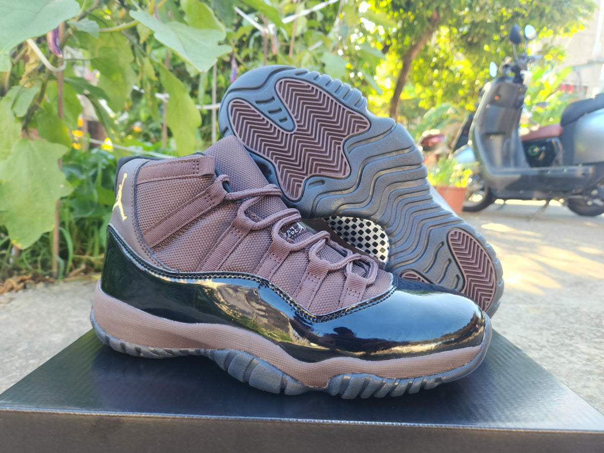 Air Jordan 11 Black & Blue High-Top Sneakers