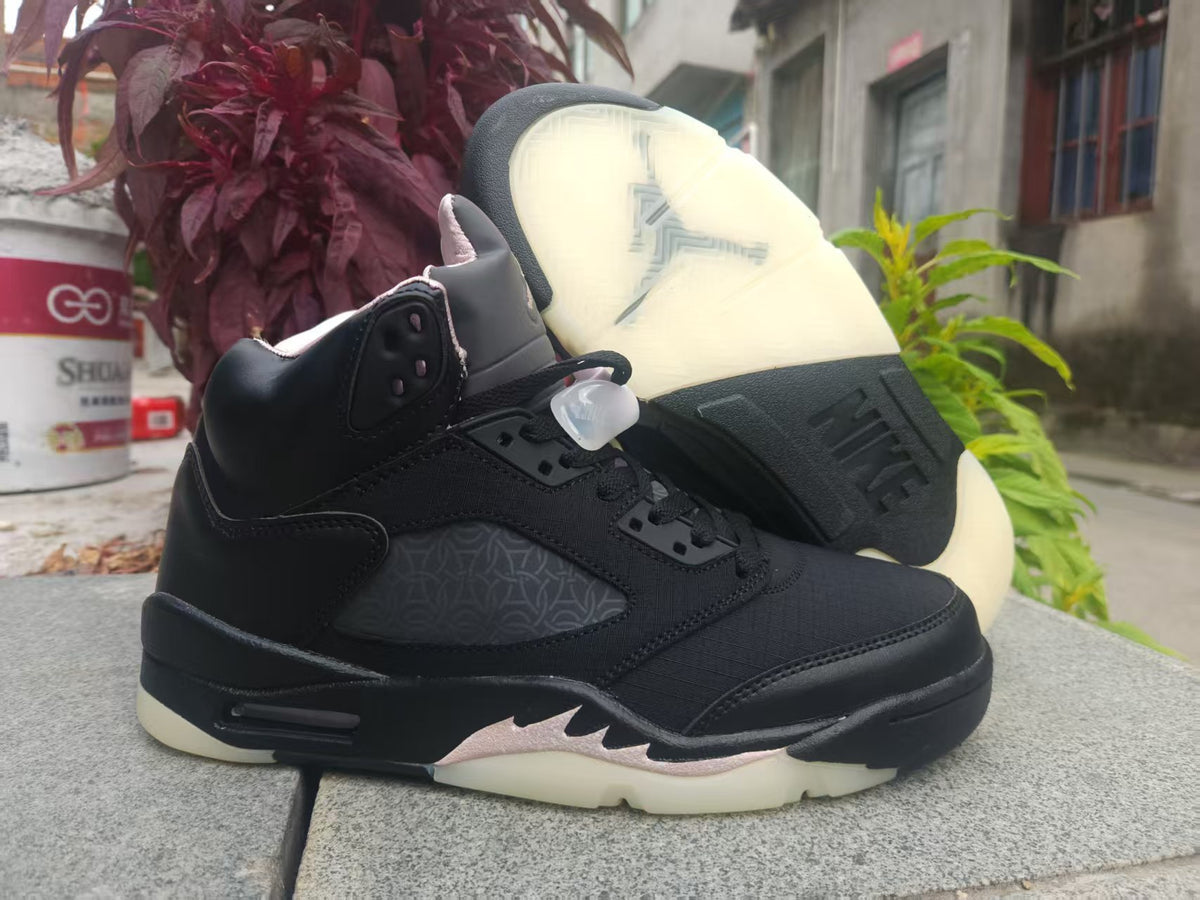 Air Jordan 5 Sneakers – Black & Light Pink