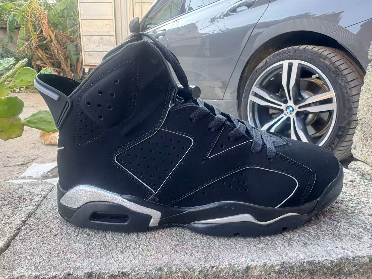 Air Jordan 5 Sneakers – Black & Light Pink